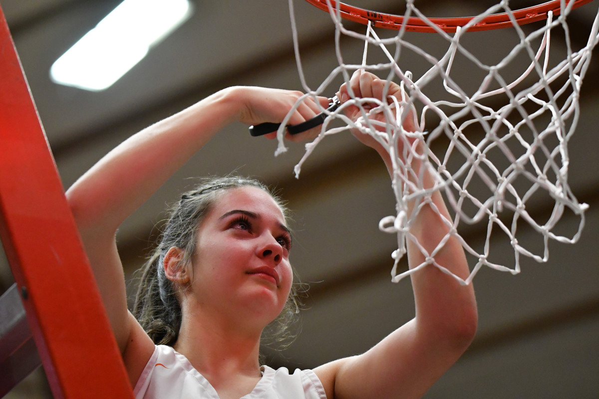 z Beaverton Barlow girls basketball Taylor Balkom 55